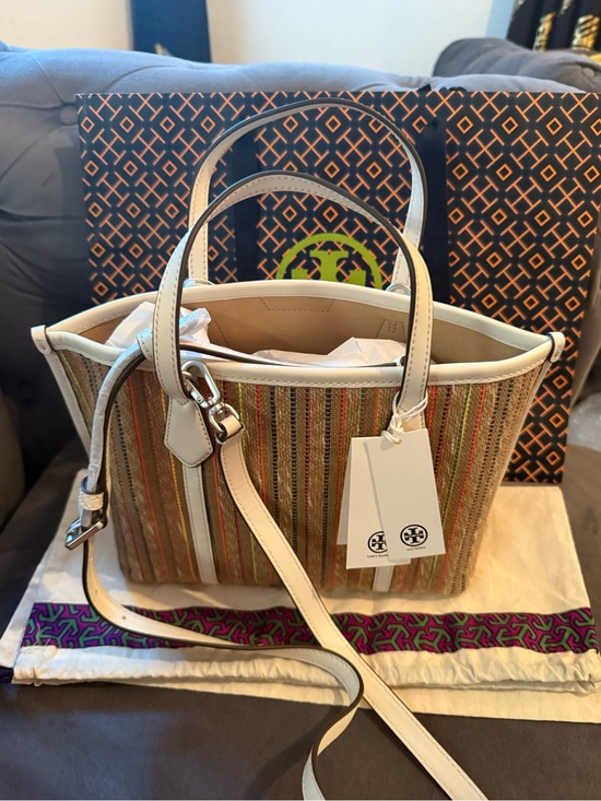 Tory Burch Handbags - NWT Tory Burch Small Perry Striped Raffia Tote